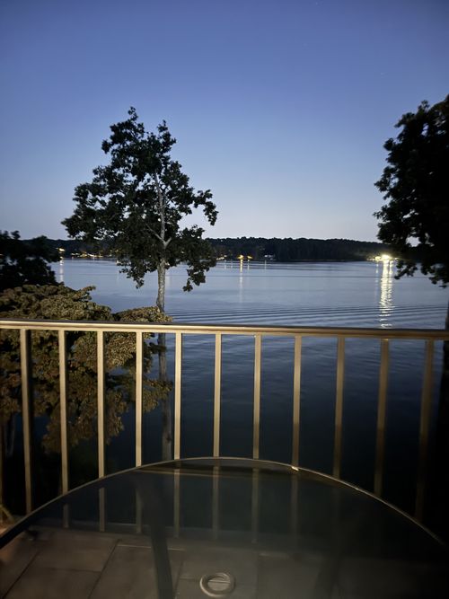 unit-304-4332 Lakeshore Ln, Chattanooga, TN, 37415-7160 | Card Image