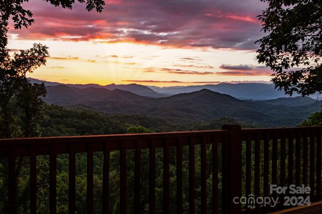 639 Deer Ridge Rd, House other with 2 bedrooms, 3 bathrooms and null parking in Bryson City NC | Image 39