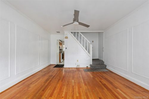 11829 152nd St, Jamaica, NY, 11434-2013 | Card Image