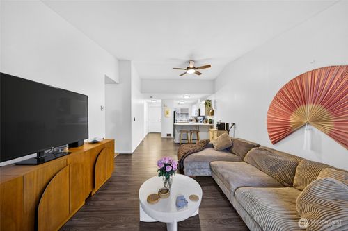 apt-a202-730 Se 8th Ave, Oak Harbor, WA, 98277-4764 | Card Image