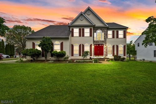 10 Julie Ct, Somerset, NJ, 08873-4620 | Card Image
