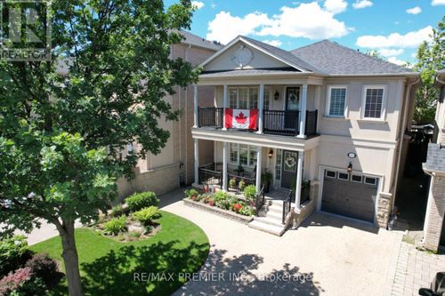 32 Timberwolf Crescent, Vaughan (Vellore Village), ON, L4H2W2 | Card Image