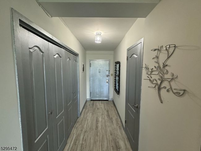 APT-10H - 285 Aycrigg Ave, Townhouse with 1 bedrooms, 1 bathrooms and null parking in Passaic NJ | Image 8