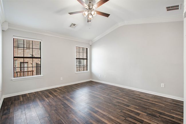 1511 Biltmore Ln, Townhouse with 3 bedrooms, 4 bathrooms and null parking in Irving TX | Image 18