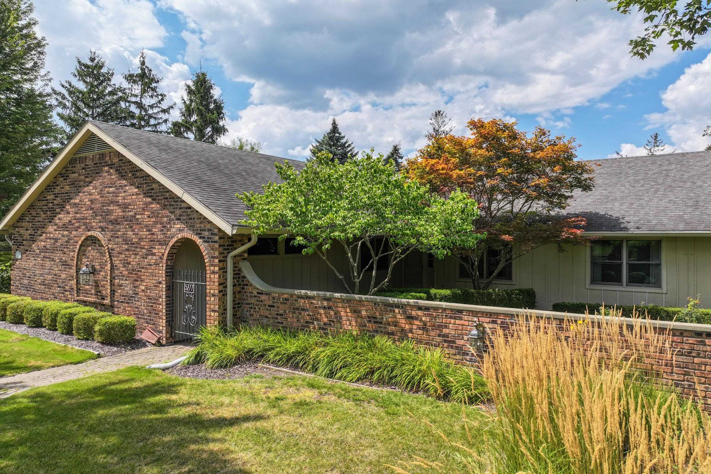Territorial Rd, Grand Blanc, MI 48439