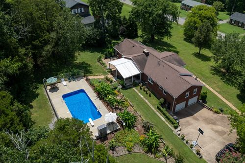 237 Craigmeade Dr, Nashville, TN, 37214-2406 | Card Image