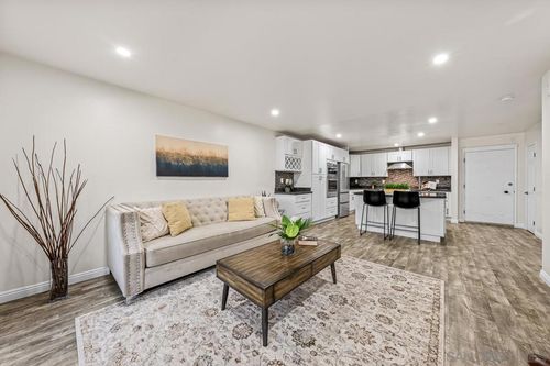 14-3450 2nd Ave, San Diego, CA, 92101 | Card Image