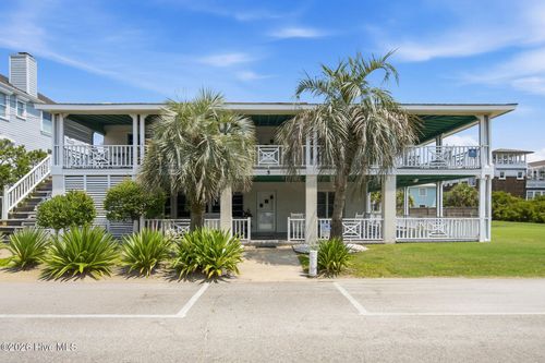 5 Augusta St, Wrightsville Beach, NC, 28480-1890 | Card Image