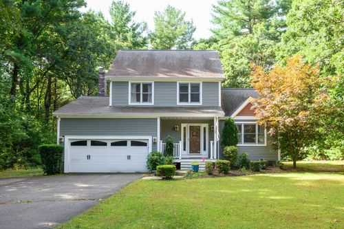 37 Phyllis Rd, Foxboro, MA, 02035-1517 | Card Image