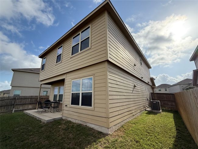 37E - 352 Circle Way, House other with 3 bedrooms, 3 bathrooms and 2 parking in Jarrell TX | Image 30