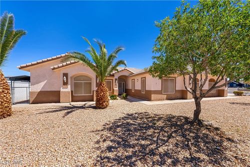 2201 Valentine Ave, Pahrump, NV, 89048-3544 | Card Image
