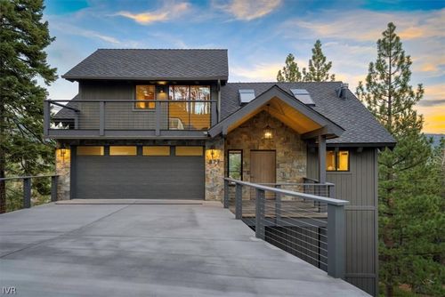 877 Tyner Way, Incline Village, NV, 89451-8518 | Card Image