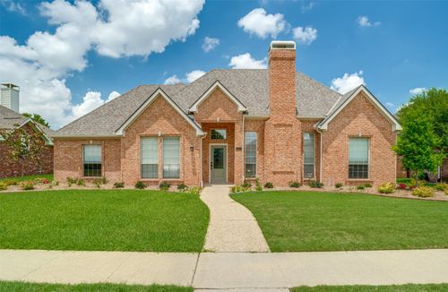 2417 Redfield Dr, Plano, TX, 75025-2334 | Card Image