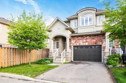 5-73 Medici Lane, Hamilton, ON, L9B0H2 | Card Image