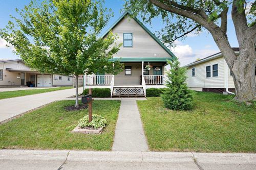 1010 N Main Street, Dodgeville, WI, 53533 | Card Image