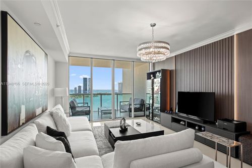 apt-2111-3330 Ne 190th St, Aventura, FL, 33180-2760 | Card Image