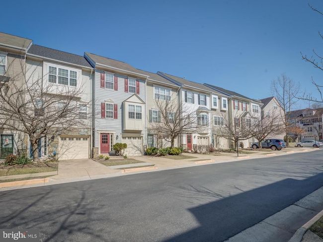 13510 Turquoise Ln, Townhouse with 4 bedrooms, 4 bathrooms and null parking in HERNDON VA | Image 6