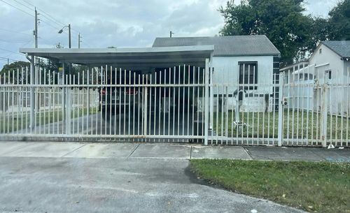 1089 Nw 65th Street, Miami, FL, 33150 | Card Image