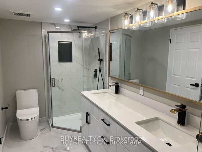 218 - 7905 Bayview Ave, Condo with 3 bedrooms, 3 bathrooms and 1 parking in Thornhill ON | Image 30