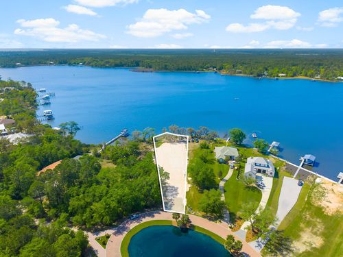 104 Lagrange Cove Circle, Freeport, FL, 32439 | Card Image