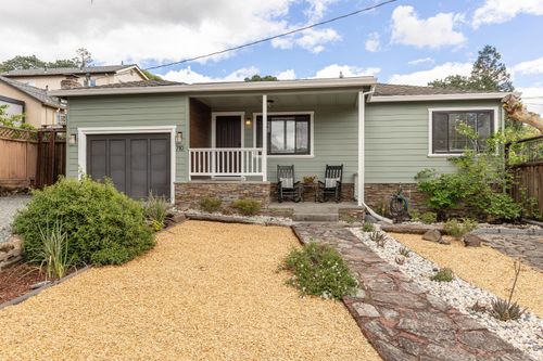 710 E Thomson Avenue, Sonoma, CA, 95476 | Card Image