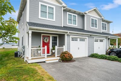 C - 314 Chases Lane, Condo with 3 bedrooms, 2 bathrooms and 4 parking in Middletown RI | Image 1