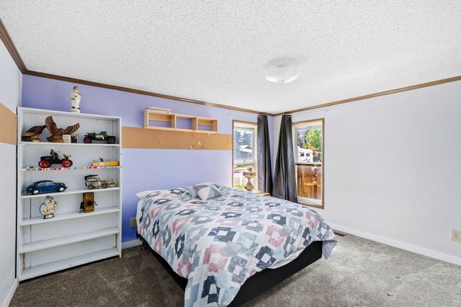 421 1 St Ave S, House other with 5 bedrooms, 3 bathrooms and null parking in Fairfield MT | Image 27