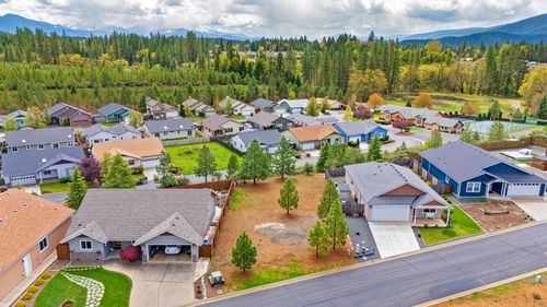 320 Cedar Rdg, Cave Junction, OR, 97523-9516 | Card Image