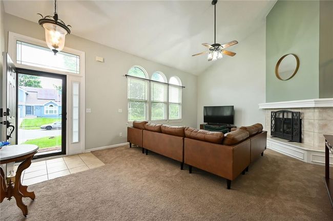 1216 Se Meridian Dr, House other with 4 bedrooms, 3 bathrooms and null parking in Lee's Summit MO | Image 20