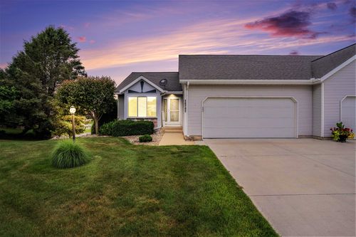 14745 Anchor Ct, Holland, MI, 49424-5424 | Card Image