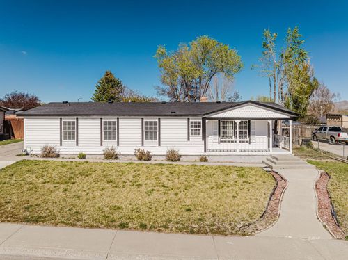 2320 N 5th N, Elko, NV, 89801 | Card Image