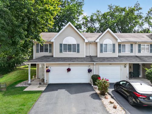 901 Beacon Drive, Hobart, IN, 46342 | Card Image