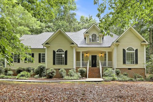 6304 Hilbert Ridge Dr, Holly Springs, NC, 27540-7843 | Card Image