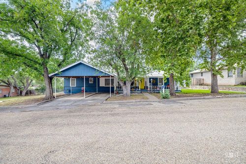 211 Murphy Ave, Sonora, TX, 76950-8001 | Card Image