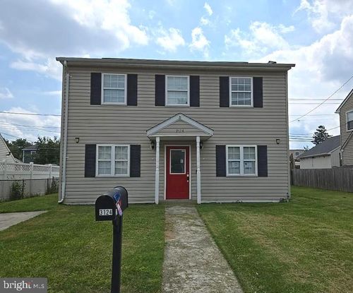3124 Baybriar Rd, BALTIMORE, MD, 21222-5403 | Card Image