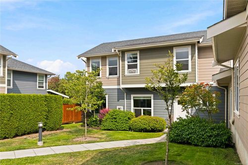 18-1515 Keating Cross Rd, Saanichton, BC, V8M1W9 | Card Image