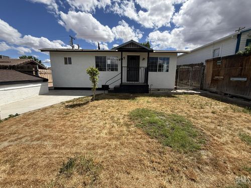 407 E St, Taft, CA, 93268 | Card Image