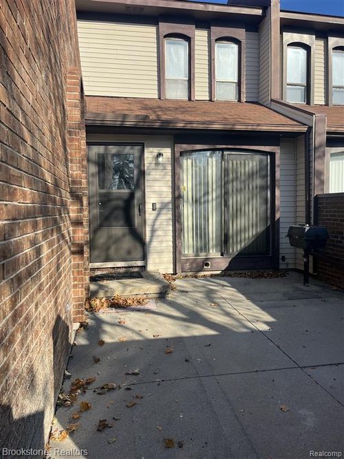 25006 Chambley Drive, Southfield, MI, 48034 | Card Image