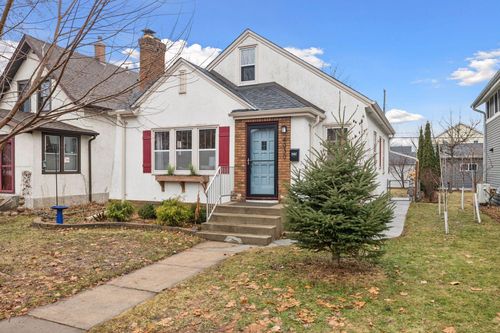 4030 39th Ave S, Minneapolis, MN, 55406-3433 | Card Image