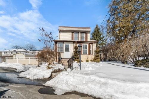 1 E Side Ave, Vauxhall, NJ, 07088-1108 | Card Image