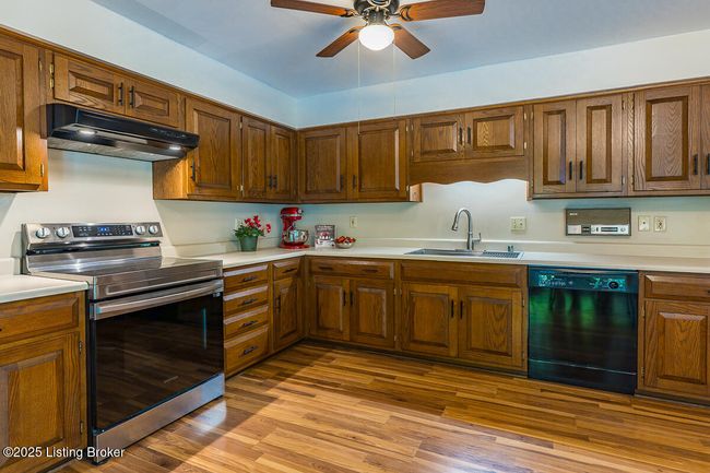 1824 Knollwood Rd, House other with 4 bedrooms, 3 bathrooms and null parking in Louisville KY | Image 18