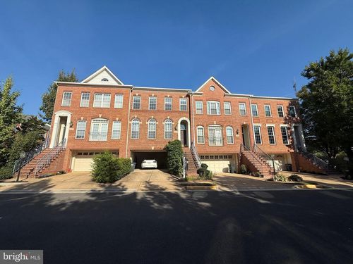 2833 Grace Forest Pl, VIENNA, VA, 22180-7419 | Card Image