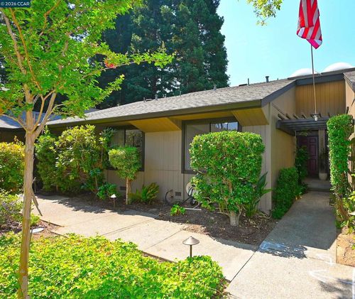110 Alamo Sq, Alamo, CA, 94507 | Card Image