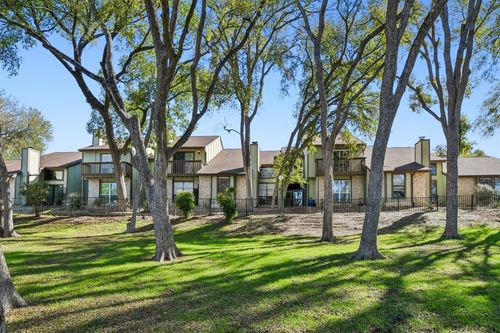 1706 Timber Ridge Dr, Austin, TX, 78741-5543 | Card Image
