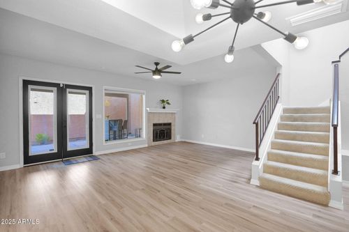 8-815 E Grovers Ave, Phoenix, AZ, 85022-1918 | Card Image