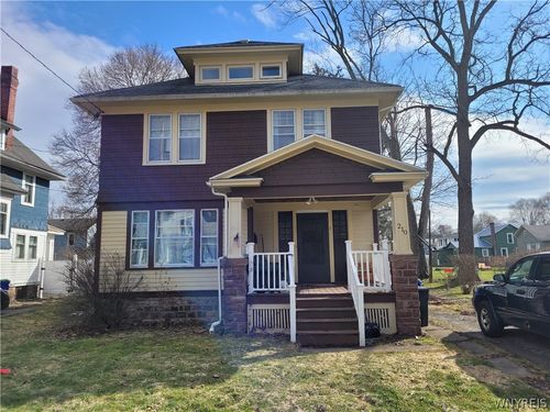 210 E Oak Orchard St, Medina, NY, 14103-1629 | Card Image