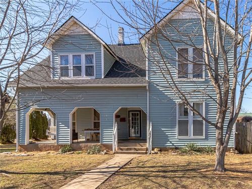 501 Nw C St, Bentonville, AR, 72712-4747 | Card Image