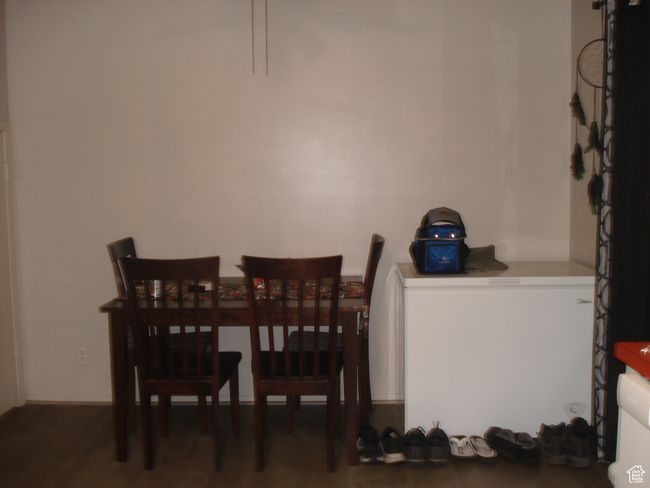 View of dining area | Image 21