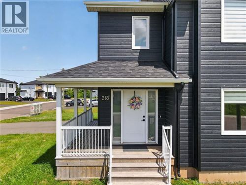 218 Falcon Dr, Moncton, NB, E1G6H2 | Card Image