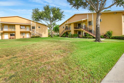 140-6053 10th Ave N, Greenacres, FL, 33463-1688 | Card Image